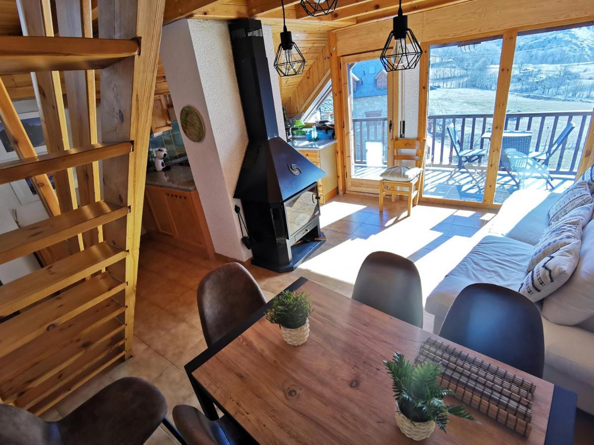 Duplex Con Terraza Y Vistas Panoramicas En Tauell Lägenhet Exteriör bild