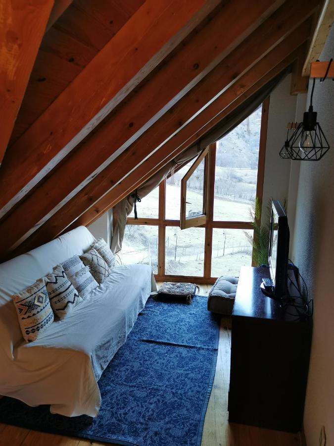 Duplex Con Terraza Y Vistas Panoramicas En Tauell Lägenhet Exteriör bild