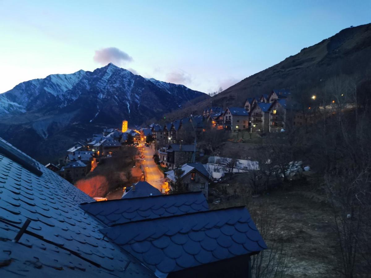 Duplex Con Terraza Y Vistas Panoramicas En Tauell Lägenhet Exteriör bild
