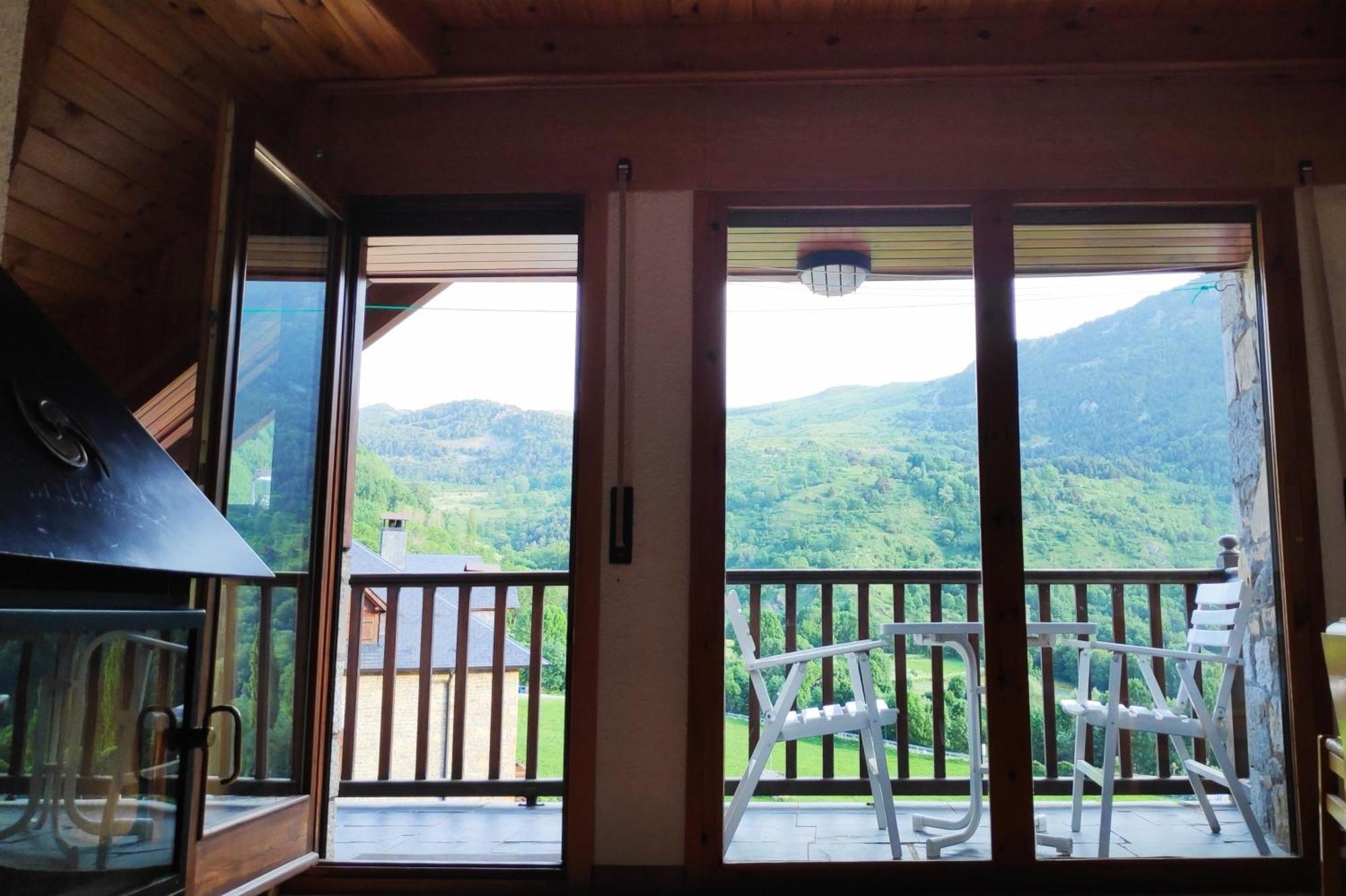 Duplex Con Terraza Y Vistas Panoramicas En Tauell Lägenhet Exteriör bild